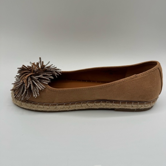 Charles By Charles David Tan Espadrilles | Excellent Used Condition - Picture 7 of 9